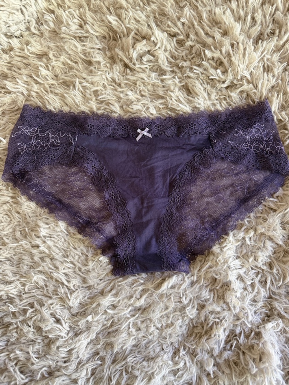 NWT Victoria's Secret Dream Angels Purple Lace Hipkini Panty Small